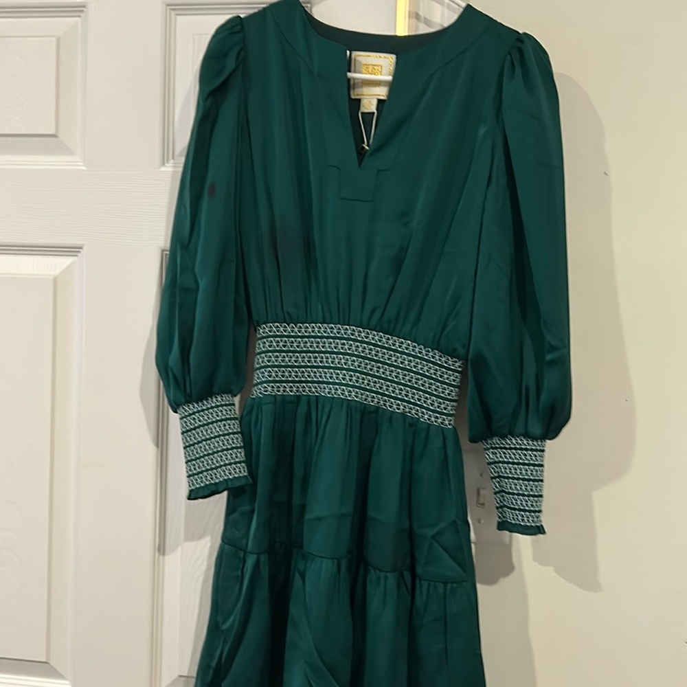 cute green boutique dress!